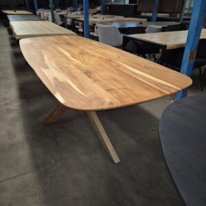 Esstisch Tabassum Dänisch oval 240 x 100